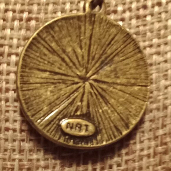 Earth-toned Y-Necklace - Picture 4 of 11